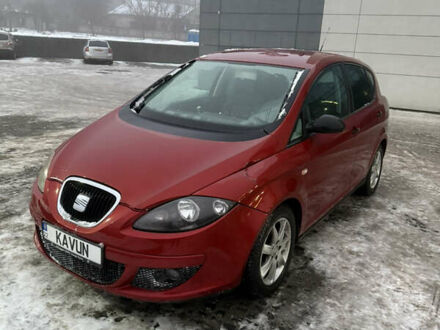 Червоний Сеат Toledo, об'ємом двигуна 1.6 л та пробігом 334 тис. км за 3900 $, фото 1 на Automoto.ua