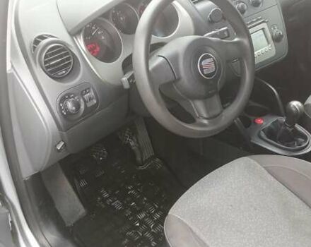 Серый Сеат Толедо, объемом двигателя 1.6 л и пробегом 228 тыс. км за 3700 $, фото 6 на Automoto.ua