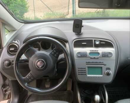 Серый Сеат Толедо, объемом двигателя 2 л и пробегом 300 тыс. км за 3800 $, фото 1 на Automoto.ua