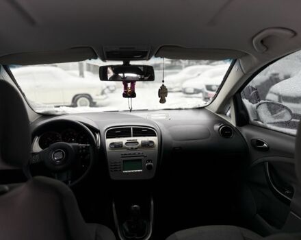 Серый Сеат Толедо, объемом двигателя 2 л и пробегом 269 тыс. км за 4850 $, фото 5 на Automoto.ua