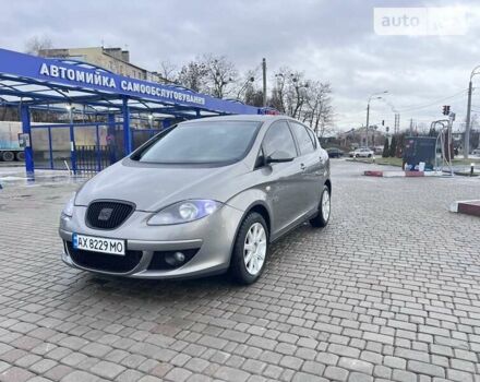 Сірий Сеат Toledo, об'ємом двигуна 1.97 л та пробігом 210 тис. км за 5000 $, фото 2 на Automoto.ua