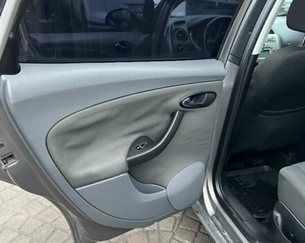 Сірий Сеат Toledo, об'ємом двигуна 1.9 л та пробігом 280 тис. км за 4990 $, фото 14 на Automoto.ua