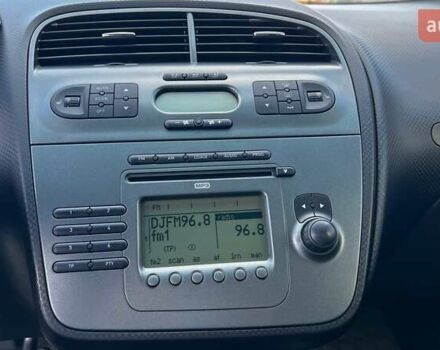 Серый Сеат Толедо, объемом двигателя 1.6 л и пробегом 201 тыс. км за 4990 $, фото 19 на Automoto.ua