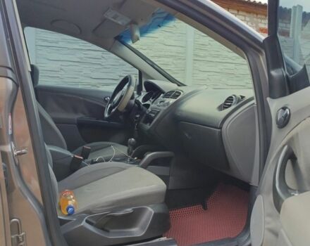 Серый Сеат Толедо, объемом двигателя 1.9 л и пробегом 297 тыс. км за 5600 $, фото 6 на Automoto.ua