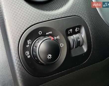 Сірий Сеат Toledo, об'ємом двигуна 1.6 л та пробігом 201 тис. км за 4990 $, фото 14 на Automoto.ua