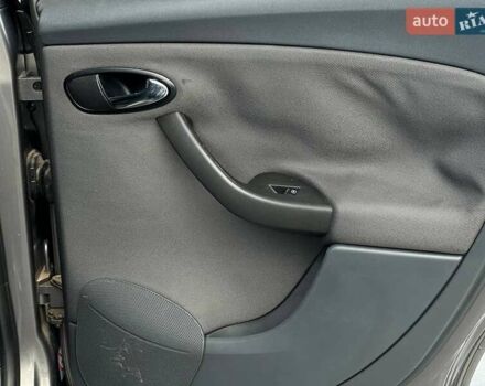 Серый Сеат Толедо, объемом двигателя 1.6 л и пробегом 201 тыс. км за 4990 $, фото 41 на Automoto.ua