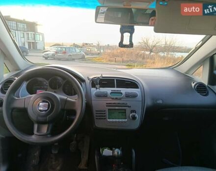Серый Сеат Толедо, объемом двигателя 1.6 л и пробегом 260 тыс. км за 3950 $, фото 11 на Automoto.ua