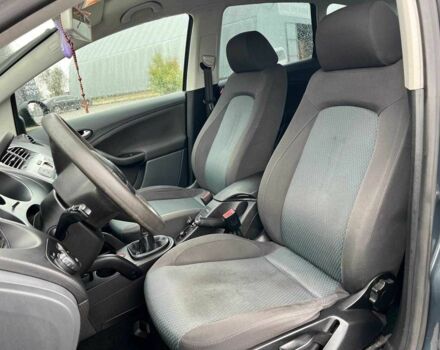 Сірий Сеат Toledo, об'ємом двигуна 1.6 л та пробігом 217 тис. км за 4990 $, фото 16 на Automoto.ua