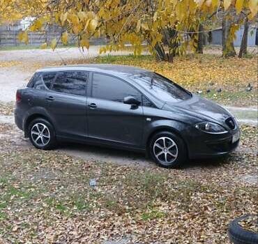 Серый Сеат Толедо, объемом двигателя 1.6 л и пробегом 129 тыс. км за 6500 $, фото 3 на Automoto.ua