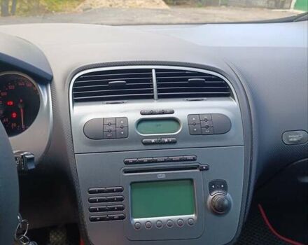 Серый Сеат Толедо, объемом двигателя 1.6 л и пробегом 345 тыс. км за 4600 $, фото 7 на Automoto.ua