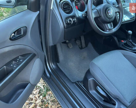 Серый Сеат Толедо, объемом двигателя 1.6 л и пробегом 120 тыс. км за 5250 $, фото 9 на Automoto.ua