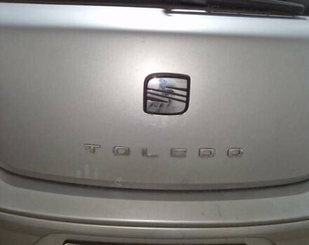 Серый Сеат Толедо, объемом двигателя 1.6 л и пробегом 274 тыс. км за 5800 $, фото 2 на Automoto.ua