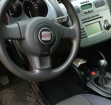 Серый Сеат Толедо, объемом двигателя 1.6 л и пробегом 129 тыс. км за 6500 $, фото 27 на Automoto.ua