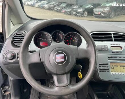 Сірий Сеат Toledo, об'ємом двигуна 1.6 л та пробігом 217 тис. км за 4990 $, фото 19 на Automoto.ua