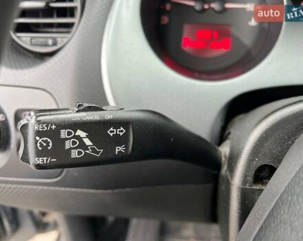 Сірий Сеат Toledo, об'ємом двигуна 1.6 л та пробігом 217 тис. км за 4990 $, фото 21 на Automoto.ua