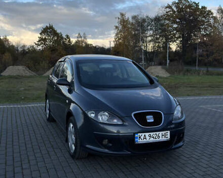 Серый Сеат Толедо, объемом двигателя 1.6 л и пробегом 120 тыс. км за 5250 $, фото 6 на Automoto.ua