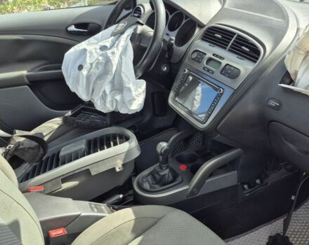 Сірий Сеат Toledo, об'ємом двигуна 0 л та пробігом 220 тис. км за 1000 $, фото 4 на Automoto.ua