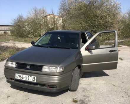 Сірий Сеат Toledo, об'ємом двигуна 1.6 л та пробігом 317 тис. км за 1500 $, фото 4 на Automoto.ua
