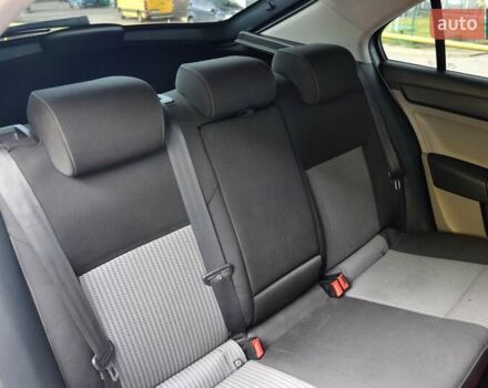 Сеат Toledo 2013 у Львові на Automoto.ua Сірий Сеат Toledo, об'ємом двигуна 1.2 л та пробігом 240 тис. км за 5999 $, фото 23 на Automoto.ua