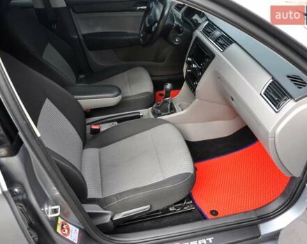 Сеат Toledo 2013 у Львові на Automoto.ua Сірий Сеат Toledo, об'ємом двигуна 1.2 л та пробігом 240 тис. км за 5999 $, фото 25 на Automoto.ua