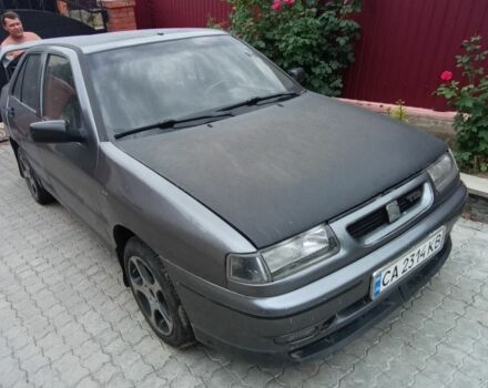 Сірий Сеат Toledo, об'ємом двигуна 1.9 л та пробігом 400 тис. км за 2000 $, фото 1 на Automoto.ua