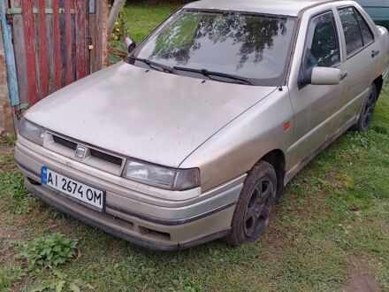 Сеат Toledo 1992 у Києві на Automoto.ua Сірий Сеат Toledo, об'ємом двигуна 1.6 л та пробігом 300 тис. км за 1400 $, фото 1 на Automoto.ua