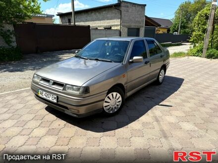 Сеат Толедо 1992 в Днепре (Днепропетровске) на Automoto.ua Серый Сеат Толедо, объемом двигателя 16 л и пробегом 260 тыс. км за 1275 $, фото 1 на Automoto.ua