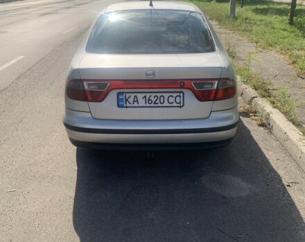 Сірий Сеат Toledo, об'ємом двигуна 1.8 л та пробігом 380 тис. км за 2900 $, фото 1 на Automoto.ua