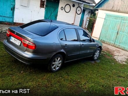 Сеат Toledo 2003 у Лебедине на Automoto.ua Сірий Сеат Toledo, об'ємом двигуна 1.8 л та пробігом 400 тис. км за 4000 $, фото 1 на Automoto.ua
