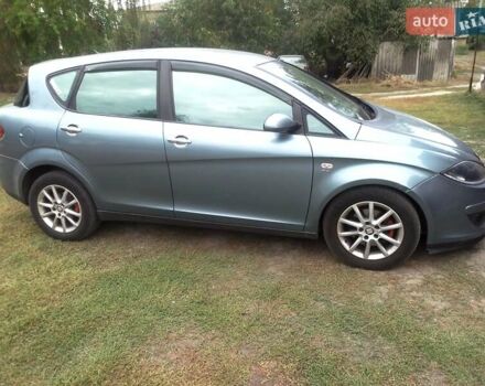 Сірий Сеат Toledo, об'ємом двигуна 1.98 л та пробігом 250 тис. км за 4500 $, фото 1 на Automoto.ua