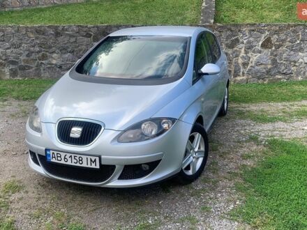 Сірий Сеат Toledo, об'ємом двигуна 2 л та пробігом 342 тис. км за 4450 $, фото 1 на Automoto.ua