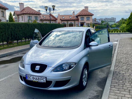 Сеат Толедо 2005 в Червонограде на Automoto.ua Серый Сеат Толедо, объемом двигателя 1.6 л и пробегом 251 тыс. км за 4600 $, фото 1 на Automoto.ua