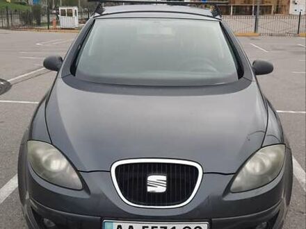 Сеат Toledo 2008 у Києві на Automoto.ua Сірий Сеат Toledo, об'ємом двигуна 1.6 л та пробігом 250 тис. км за 5100 $, фото 1 на Automoto.ua