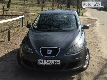 Сеат Toledo 2008 у Києві на Automoto.ua Сірий Сеат Toledo, об'ємом двигуна 1.9 л та пробігом 220 тис. км за 5400 $, фото 1 на Automoto.ua
