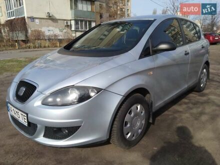 Сеат Toledo 2008 у Києві на Automoto.ua Сірий Сеат Toledo, об'ємом двигуна 1.6 л та пробігом 272 тис. км за 4400 $, фото 1 на Automoto.ua
