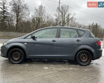 Серый Сеат Толедо, объемом двигателя 0 л и пробегом 150 тыс. км за 5000 $, фото 1 на Automoto.ua