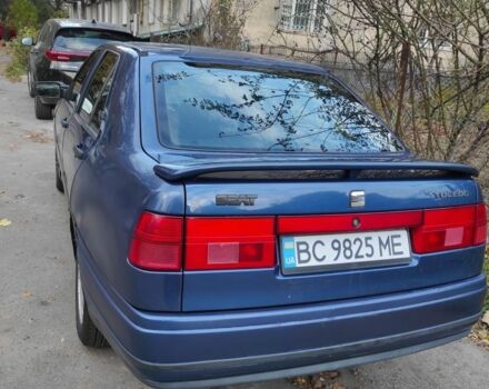 Синий Сеат Толедо, объемом двигателя 1.6 л и пробегом 260 тыс. км за 1350 $, фото 2 на Automoto.ua