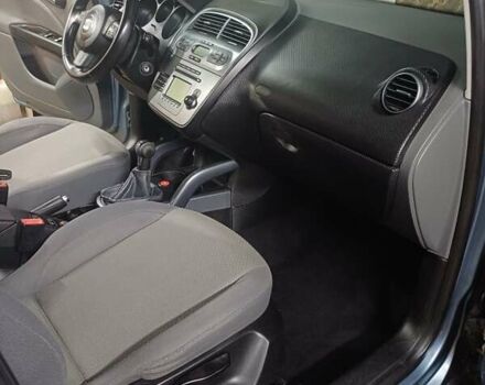 Синий Сеат Толедо, объемом двигателя 1.6 л и пробегом 240 тыс. км за 5100 $, фото 12 на Automoto.ua