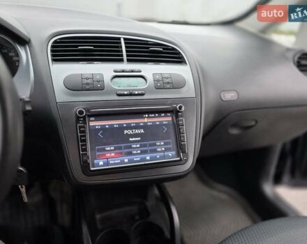 Сеат Toledo 2008 у Полтаві на Automoto.ua Синій Сеат Toledo, об'ємом двигуна 1.6 л та пробігом 111 тис. км за 4500 $, фото 10 на Automoto.ua