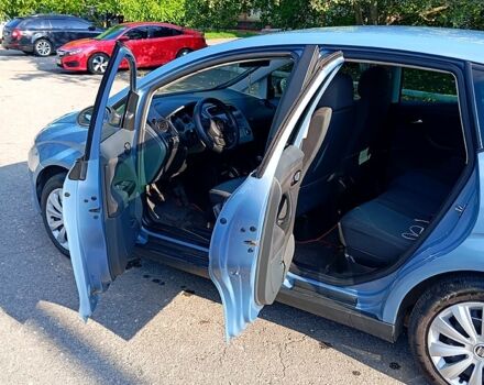 Синий Сеат Толедо, объемом двигателя 1.6 л и пробегом 209 тыс. км за 5900 $, фото 3 на Automoto.ua