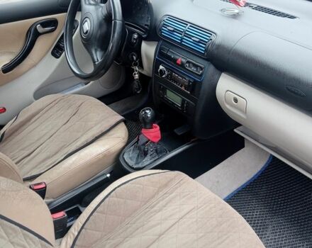 Синій Сеат Toledo, об'ємом двигуна 1.6 л та пробігом 300 тис. км за 2800 $, фото 4 на Automoto.ua