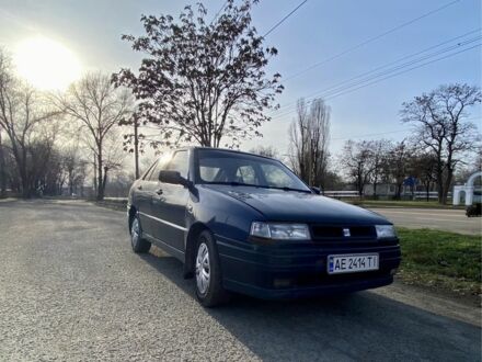 Синій Сеат Toledo, об'ємом двигуна 0.16 л та пробігом 300 тис. км за 1700 $, фото 1 на Automoto.ua