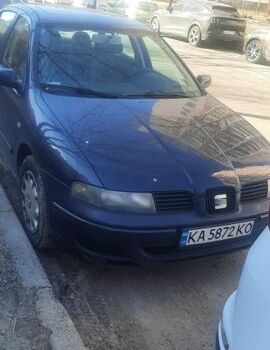 Синий Сеат Толедо, объемом двигателя 1.6 л и пробегом 239 тыс. км за 2500 $, фото 1 на Automoto.ua