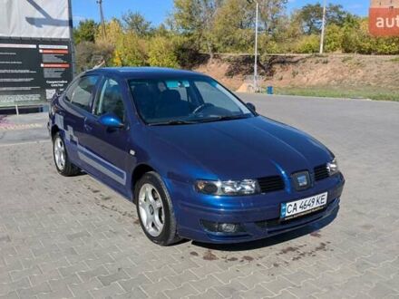 Сеат Toledo 2004 у Ватутіне на Automoto.ua Синій Сеат Toledo, об'ємом двигуна 1.8 л та пробігом 266 тис. км за 3500 $, фото 1 на Automoto.ua