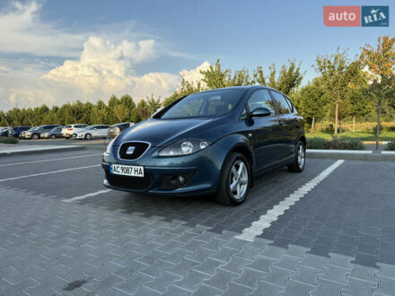 Синий Сеат Толедо, объемом двигателя 1.9 л и пробегом 256 тыс. км за 5999 $, фото 1 на Automoto.ua