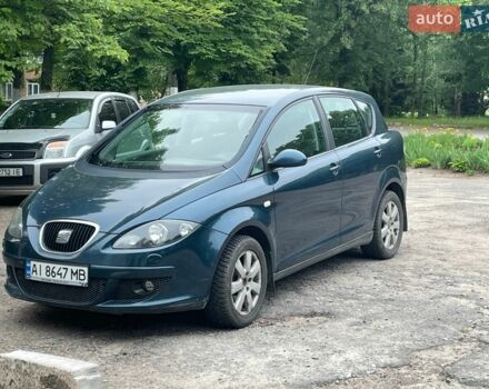 Синий Сеат Толедо, объемом двигателя 1.6 л и пробегом 250 тыс. км за 4100 $, фото 1 на Automoto.ua