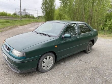 Сеат Toledo 1995 у Житомирі на Automoto.ua Зелений Сеат Toledo, об'ємом двигуна 1.9 л та пробігом 286 тис. км за 1550 $, фото 1 на Automoto.ua