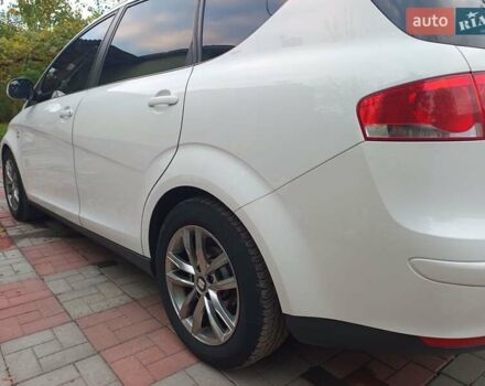 Сеат Altea XL 2010 в Виннице на Automoto.ua Белый Сеат Altea XL, объемом двигателя 1.8 л и пробегом 273 тыс. км за 7700 $, фото 6 на Automoto.ua