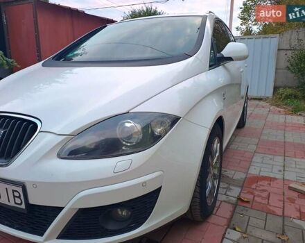 Сеат Altea XL 2010 в Виннице на Automoto.ua Белый Сеат Altea XL, объемом двигателя 1.8 л и пробегом 273 тыс. км за 7700 $, фото 1 на Automoto.ua