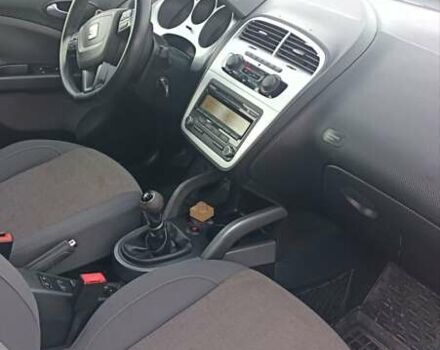 Сеат Altea XL 2011 в Виннице на Automoto.ua Белый Сеат Altea XL, объемом двигателя 1.6 л и пробегом 230 тыс. км за 7499 $, фото 8 на Automoto.ua